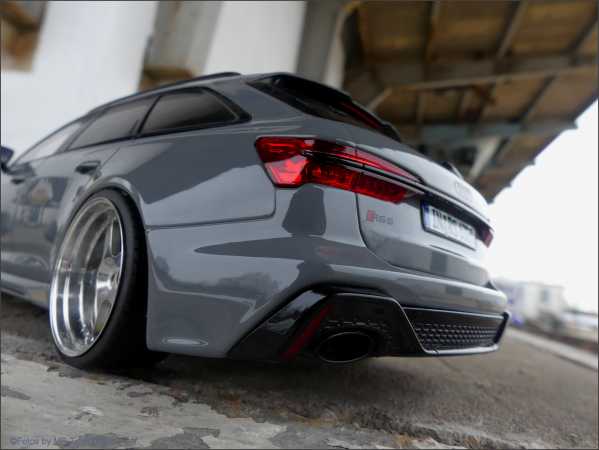1:18 Audi RS6 Avant (C8) Grey Edition 2020